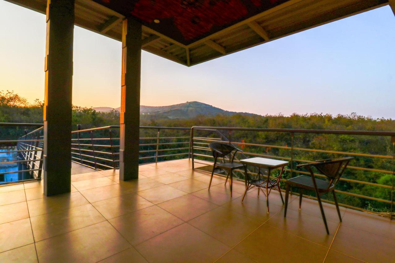 Grape County Eco Resort & Spa, Nashik Exterior foto
